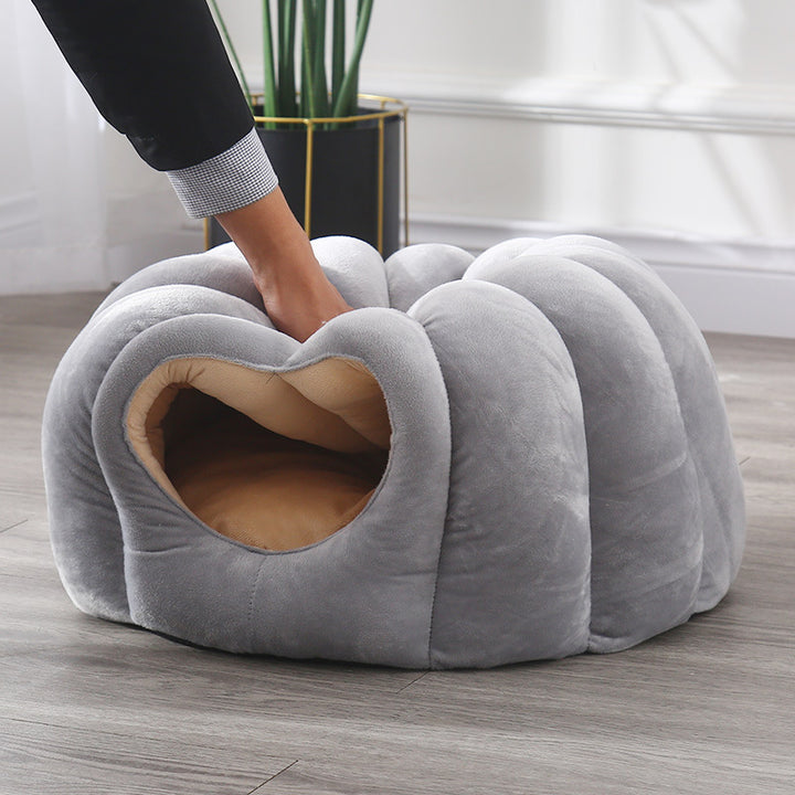 Pumpkin Hooded Dog Bed for Small Cats Dogs Puppy Kitten Rabbit